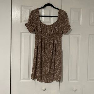 Beautiful Brown/ Tan Dress Shirt